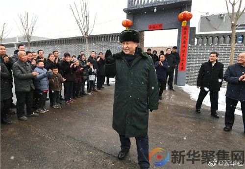 习近平山西考察看望慰问受灾群众(图1)