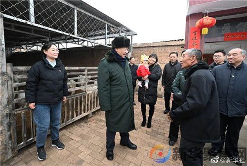 习近平山西考察看望慰问受灾群众(图3)