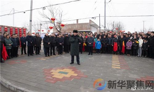 习近平向全国人民、港澳台同胞和海外侨胞致以新春祝福(图2)