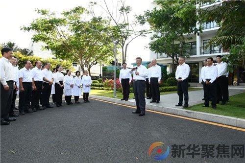 习近平：只有攥紧中国种子，才能端稳中国饭碗(4)