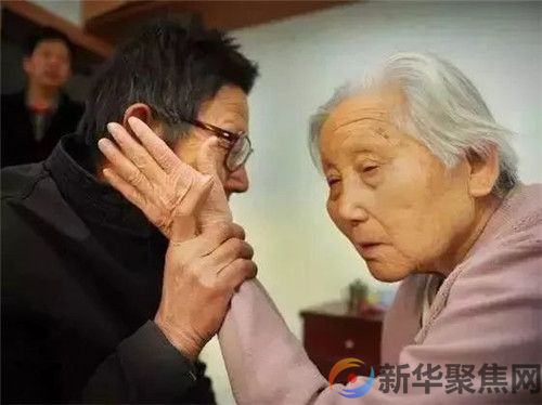 母爱（献给母亲节）(图2)