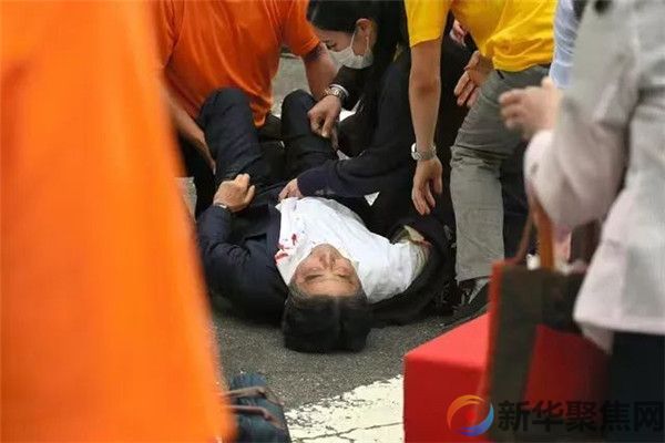 安倍被击中两枪，据称已没有生命体征(图1)