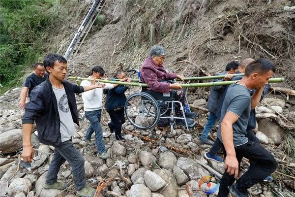 四川泸定地震救援,最新消息汇总(图2) 四川泸定地震救援,最新消息汇总(图2)