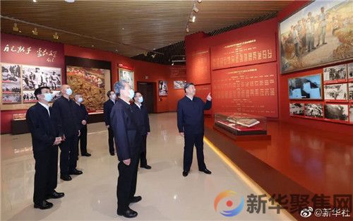 习近平带领中共中央政治局常委赴陕西延安瞻仰延安革命纪念地(图5)