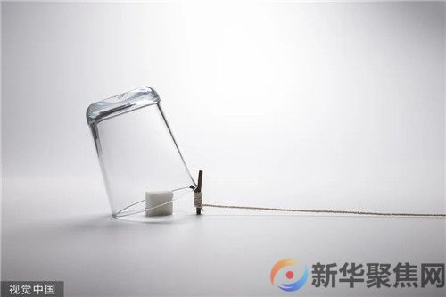 天价“防癌针”竟是可乐！大妈被骗21万元(图2)