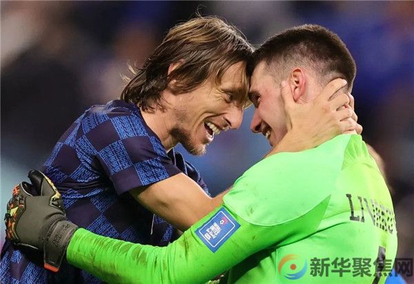 巅峰对决！梅西与“魔笛”谁将留到最后？(4)