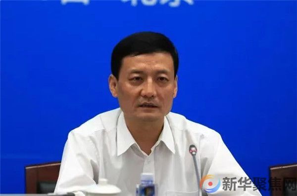 肖亚庆受到开除党籍、政务撤职处分！