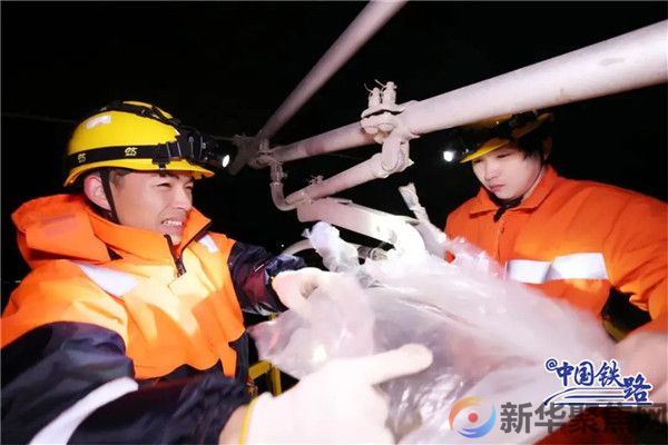 逼停列车！万元罚单已开出(图5)