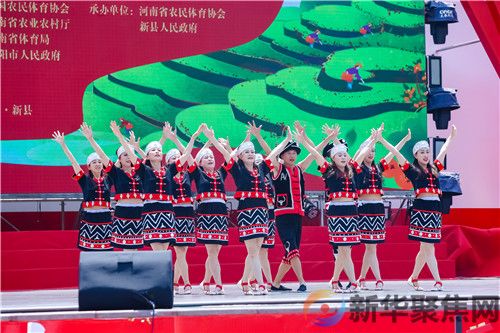 普兰店区广场舞队获得全国和乡村广场舞大赛总分第一名(3) 普兰店区广场舞队获得全国和乡村广场舞大赛总分第一名(3)