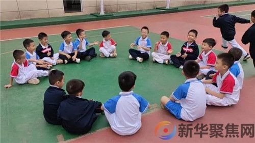 “课间10分钟受约束”现象是否有改观？记者回访→(2)