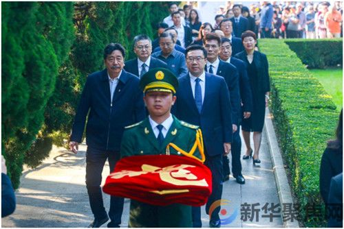 鲁迅的思想与精神将永远激励着我们前行