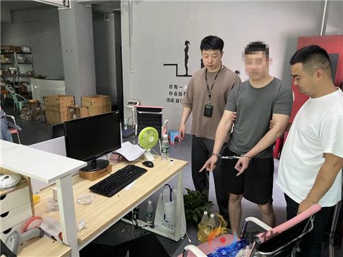 2100万条好评点赞，竟然都是假的！(图2)