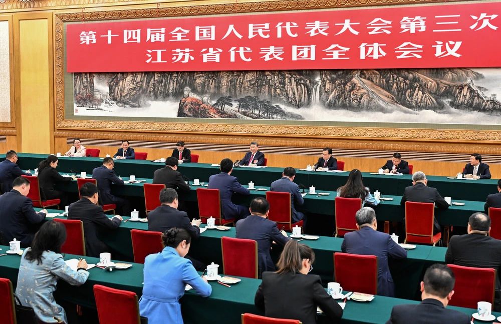 习近平在参加江苏代表团审议时强调 经济大省要挑大梁为全国发展大局作贡献(图2)