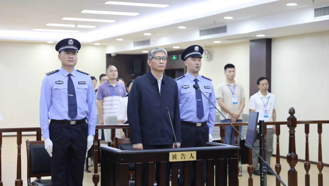 周家斌，一审被判无期徒刑！(1)