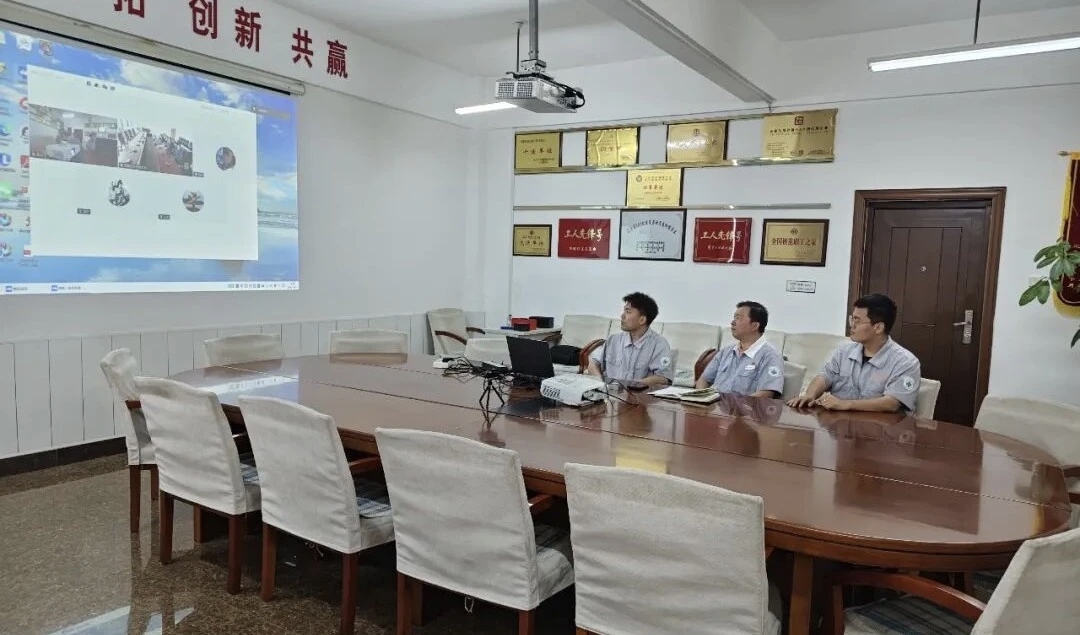 【两区一体化发展】“携手企业家、牵手科学家”系列活动之① 云端“首诊”破瓶颈 互联互访促共赢(1) 【两区一体化发展】“携手企业家、牵手科学家”系列活动之① 云端“首诊”破瓶颈 互联互访促共赢(1)