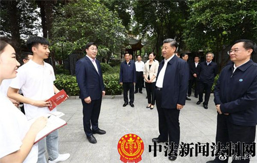 习近平：进一步发展中医药