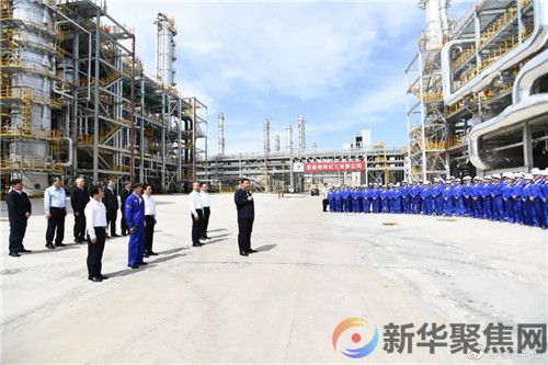 习近平谈能源产业：走绿色低碳发展道路(图2)