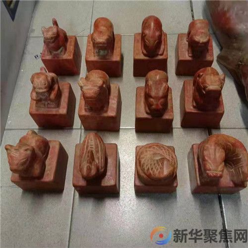 无锡“宝贝阿姨”何玉琴要把镇舘之宝捐赠给国家(图3)